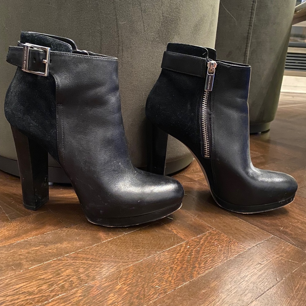 Michael Kors Black Leather and Suede Ankle Boots